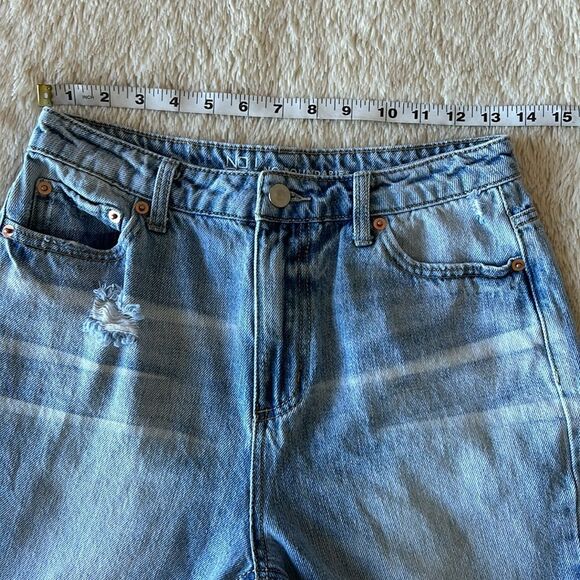 No Boundries deatressed jeans size 5 - Picture 10 of 16